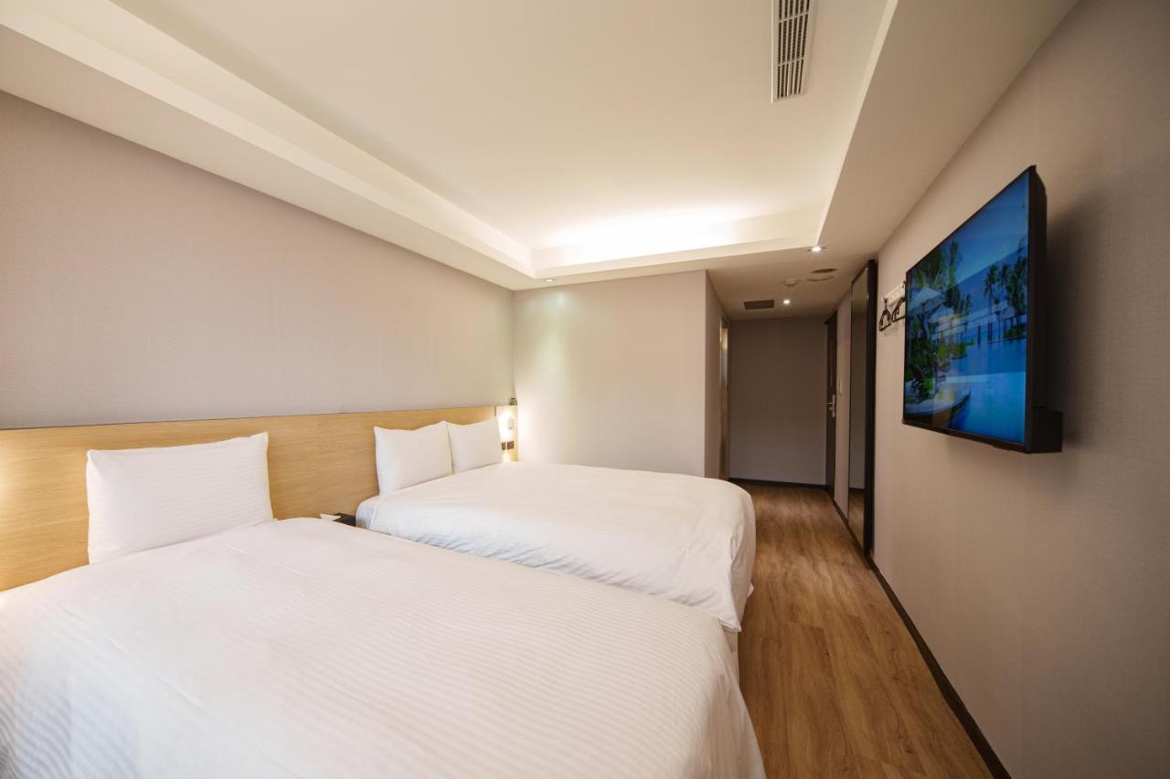 Hub Hotel Tucheng Εξωτερικό φωτογραφία