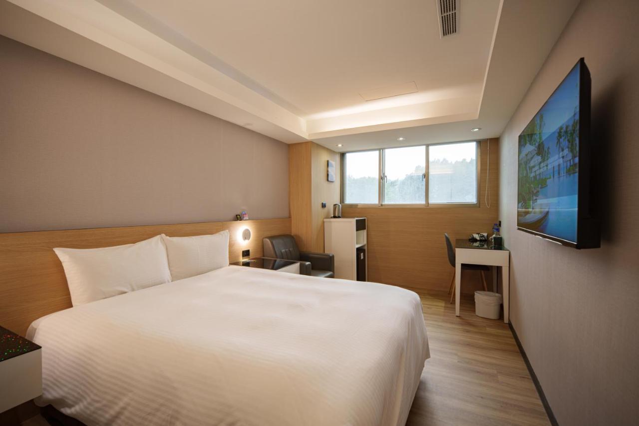 Hub Hotel Tucheng Εξωτερικό φωτογραφία