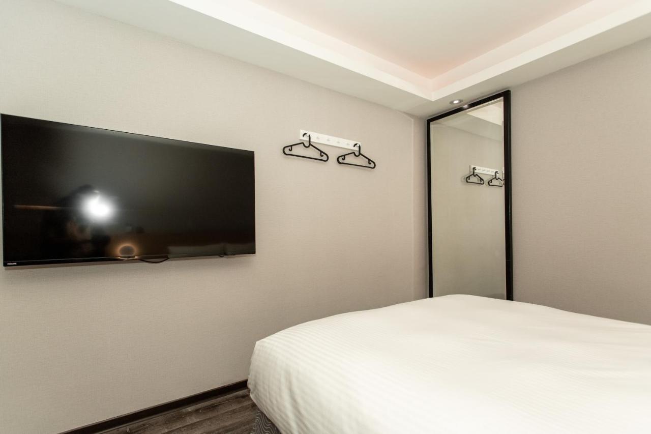 Hub Hotel Tucheng Εξωτερικό φωτογραφία