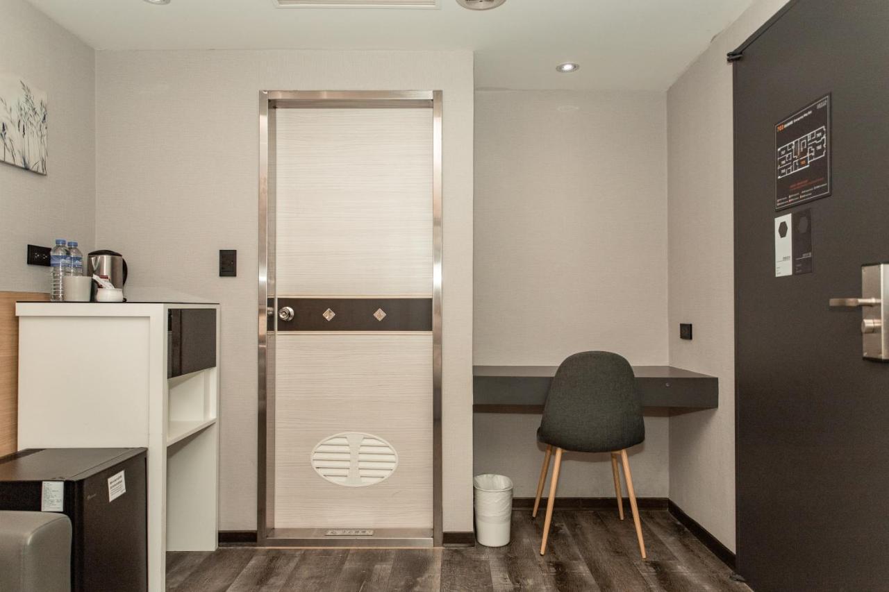 Hub Hotel Tucheng Εξωτερικό φωτογραφία