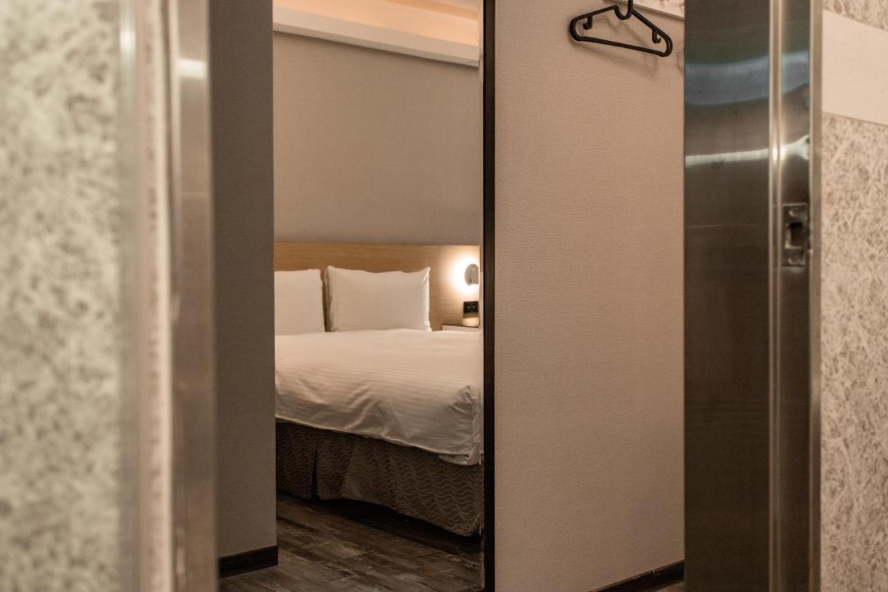 Hub Hotel Tucheng Εξωτερικό φωτογραφία